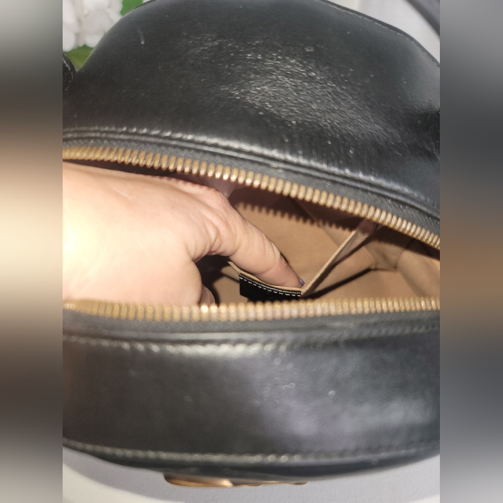Gucci Black Matelasse Leather GG Marmont Backpack - Picture 14 of 15